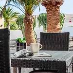 Coral Bliss-oasis Duna شقة